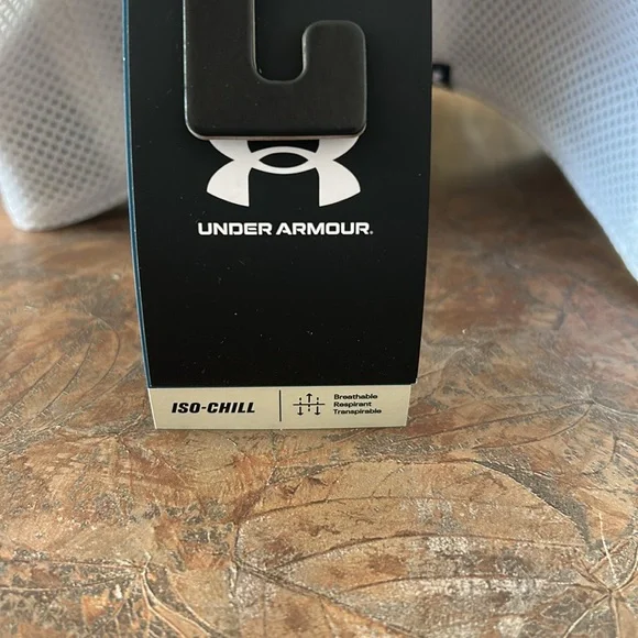 Under Armour ISO Chill Driver mesh golf hat - Picture 3 of 12